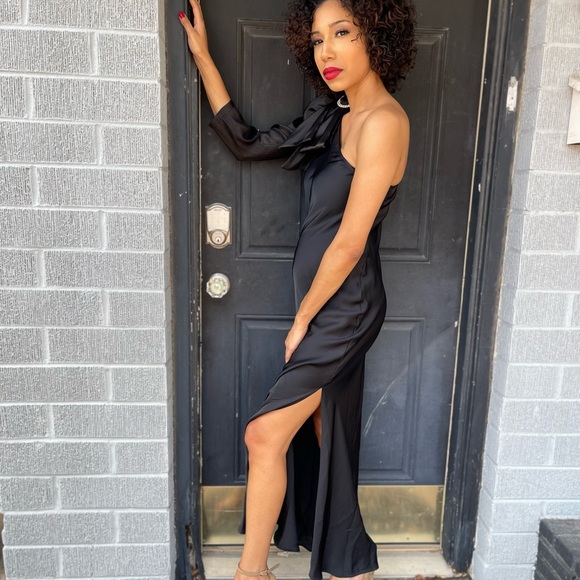 Zara Formal Wear Dress - Picture 3 of 5